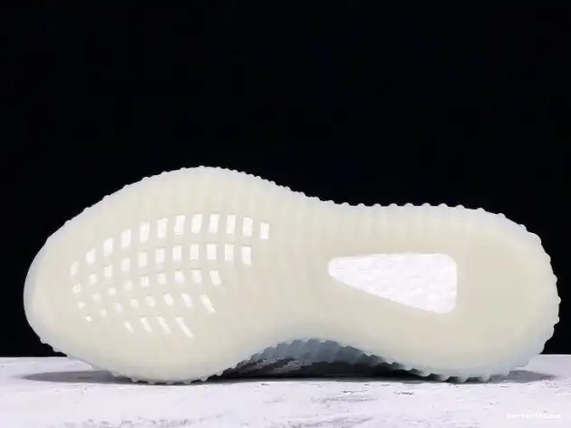 350 Adidas B37571 Boost Blue Tint V2 Yeezy 0611